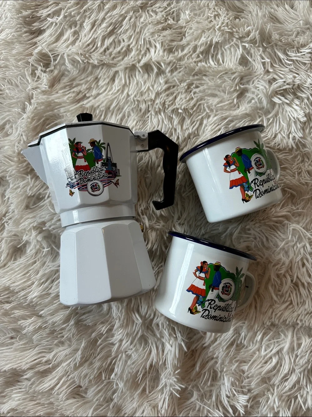 White Enamel Moka Pot & Cups Set